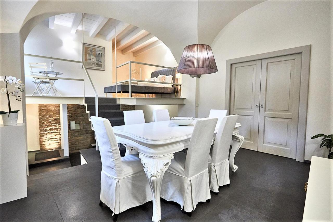 Appartamento Astra-Modern Loft Cathedral View Bergamo Esterno foto