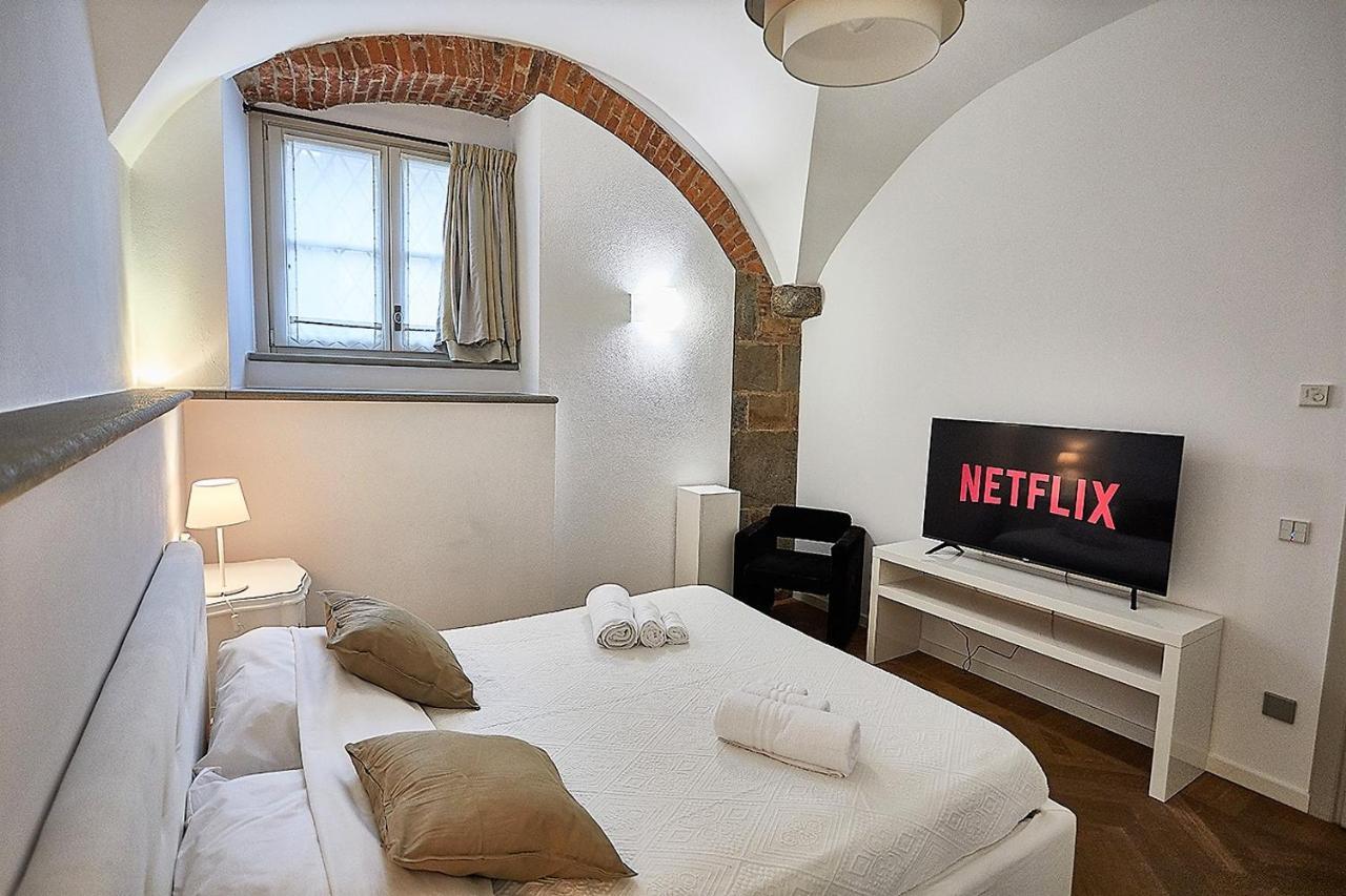 Appartamento Astra-Modern Loft Cathedral View Bergamo Esterno foto